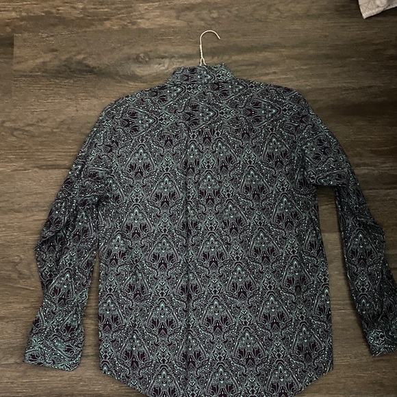 XS CINCH Men's Paisley Button-Down Shirt - Picture 5 of 5
